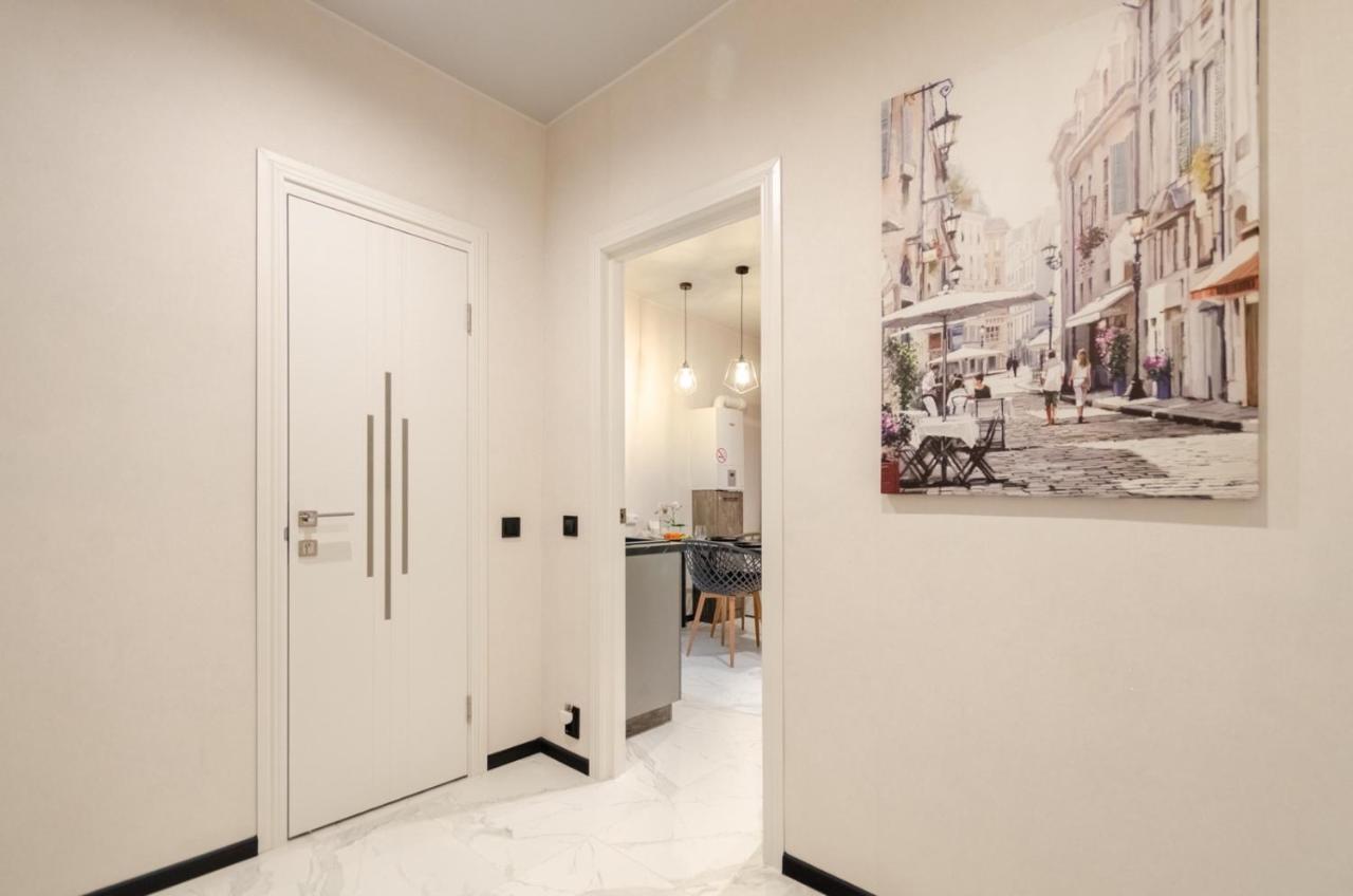 Samira 2 Apartment Kyiv Exterior photo